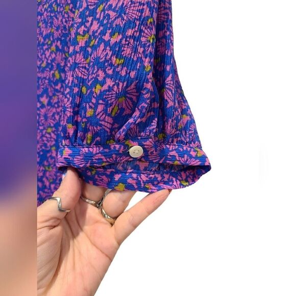 Tanya Taylor Fuchsia Floral Printed 100٪ Silk Hidden Button Front Blouse | 10 - Picture 7 of 12